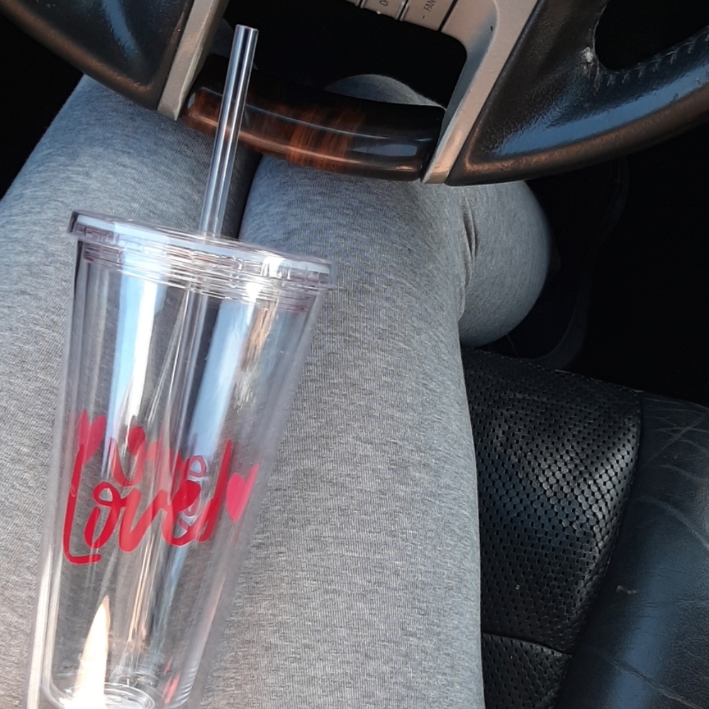 Love❤ Drinking cup with it's own straw !